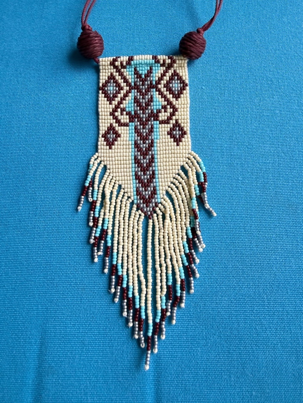 Hand beaded pendant necklac